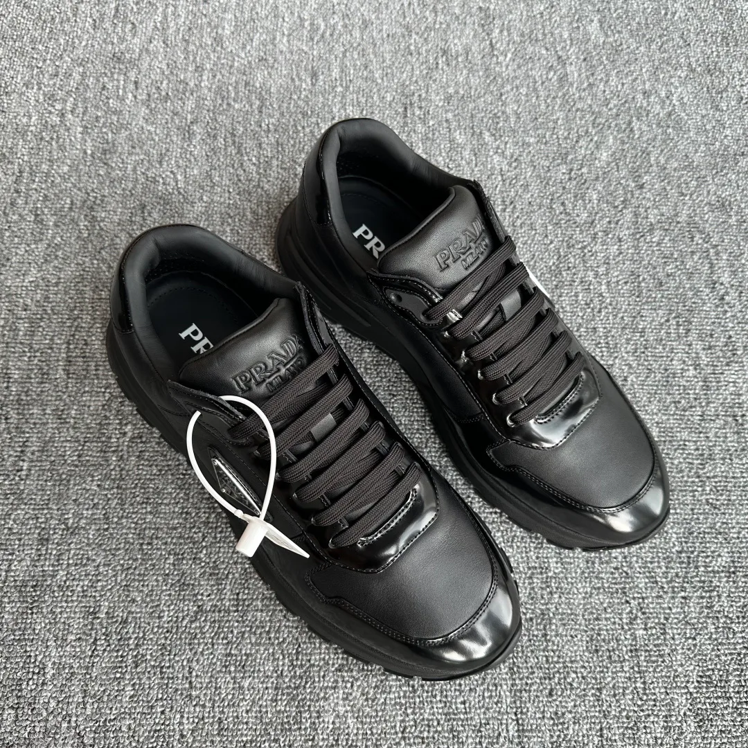 Кроссовки Мужские Prada 18445313