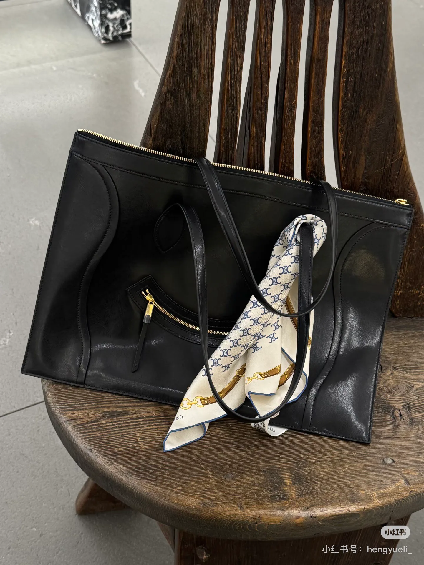 Классические Сумки Женские Balenciaga 389430