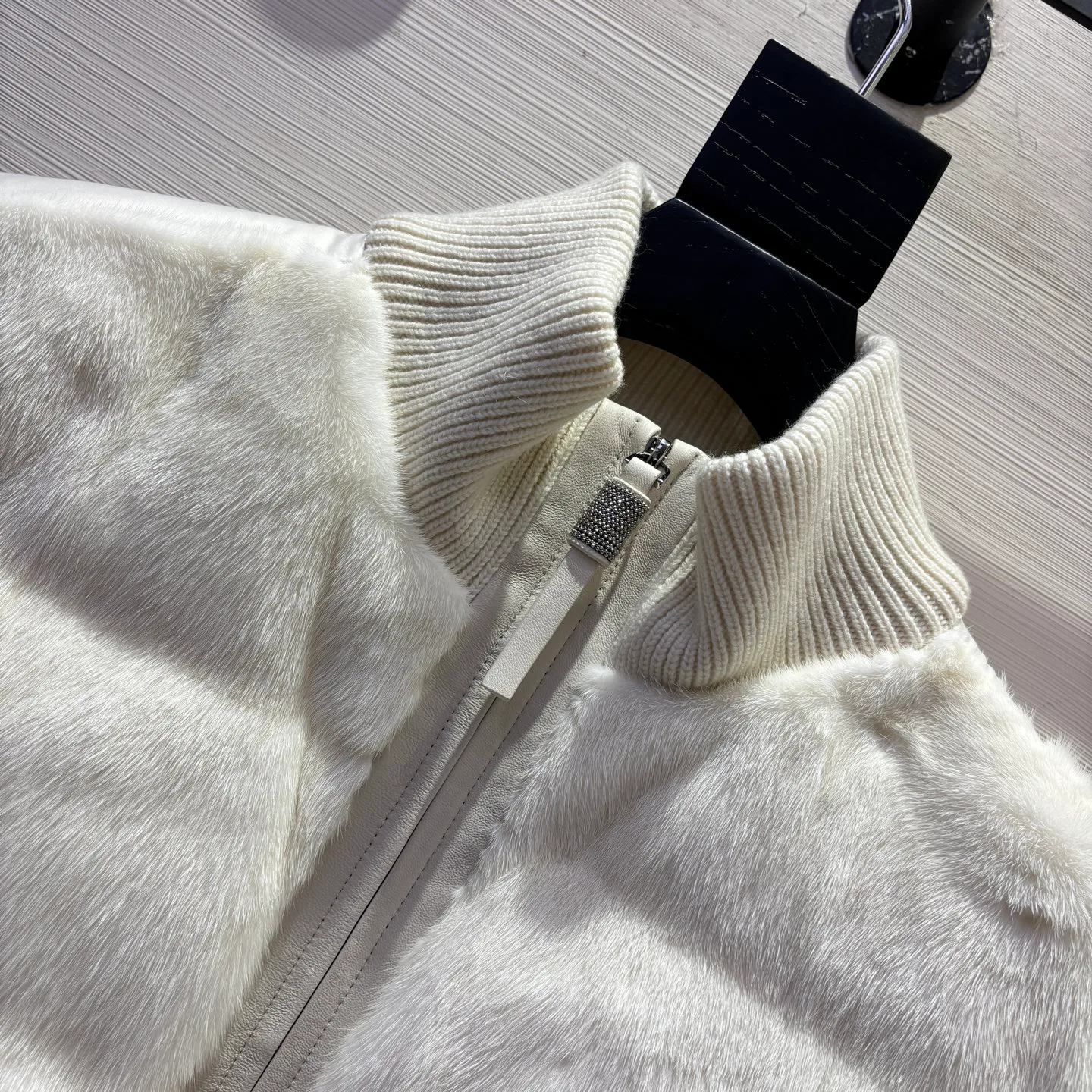 Куртки И Пуховики Женские Brunello Cucinelli 1061434