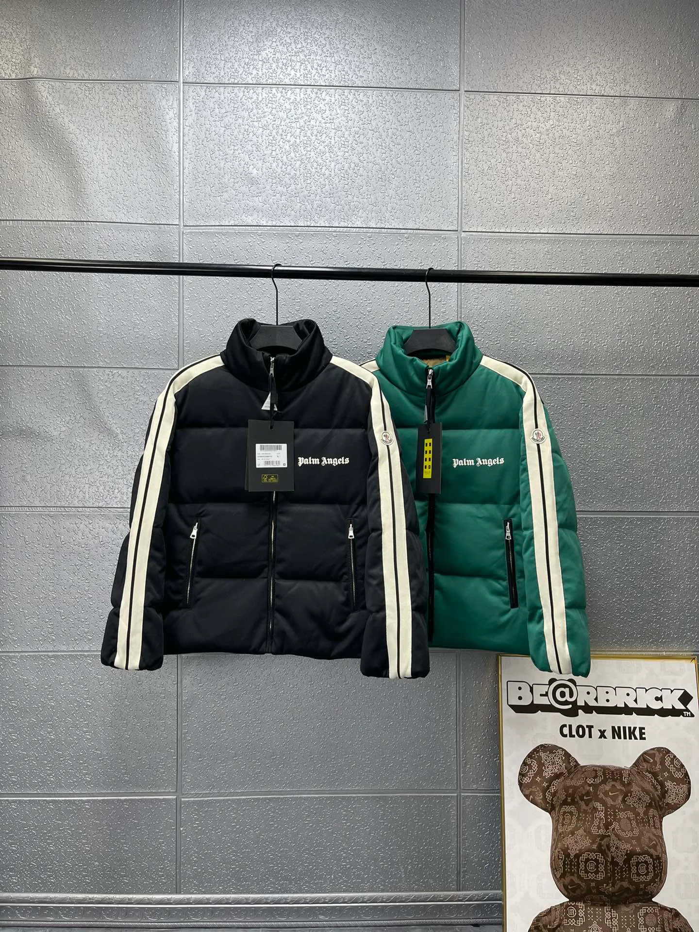Куртки И Пуховики Мужские Moncler 816398