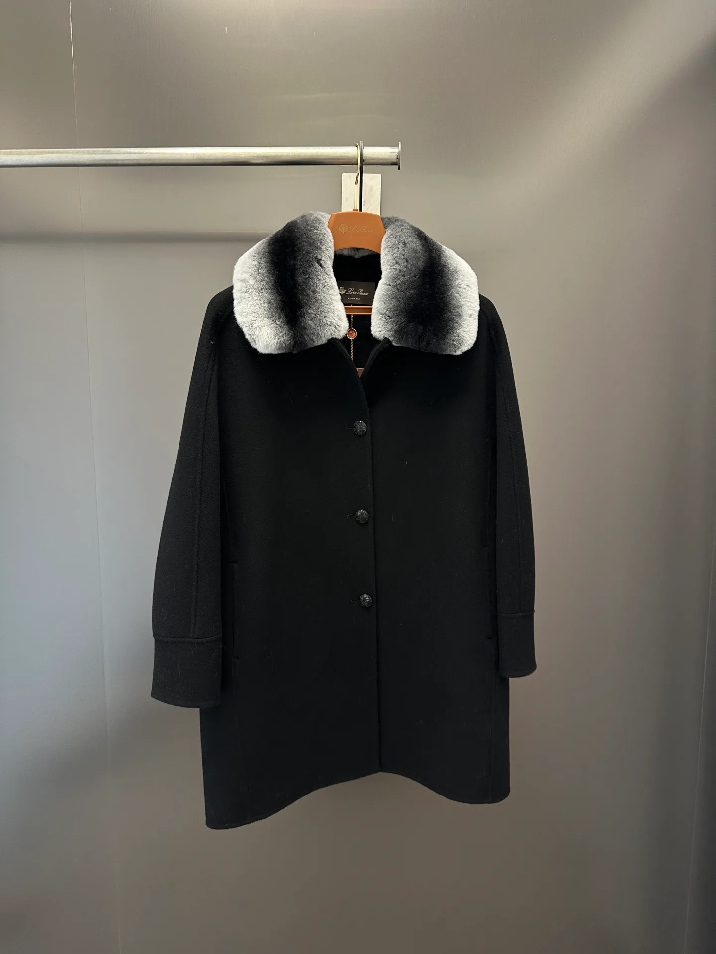 Пальто Женские Loro Piana 18226703