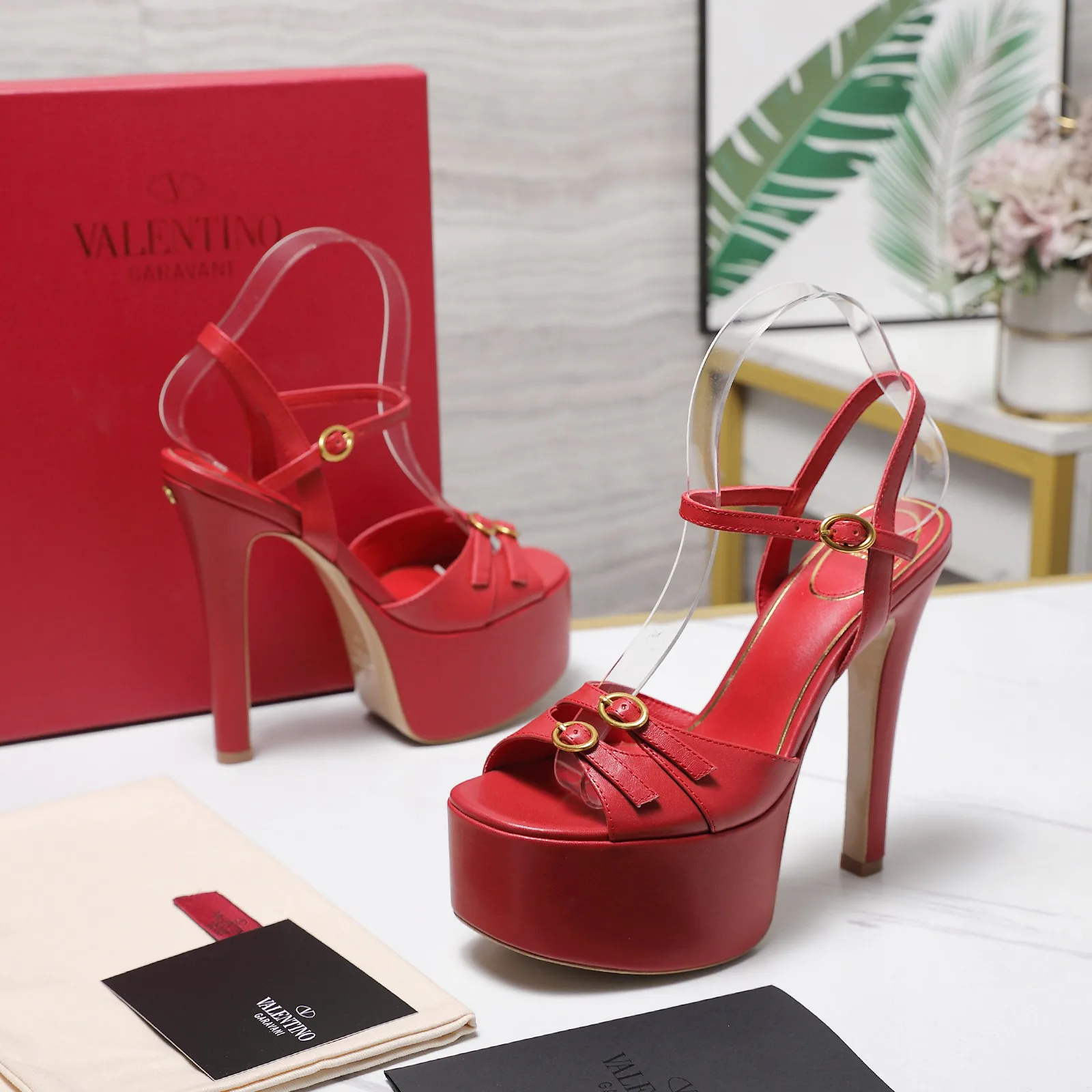 Босоножки Женские Valentino 13542420
