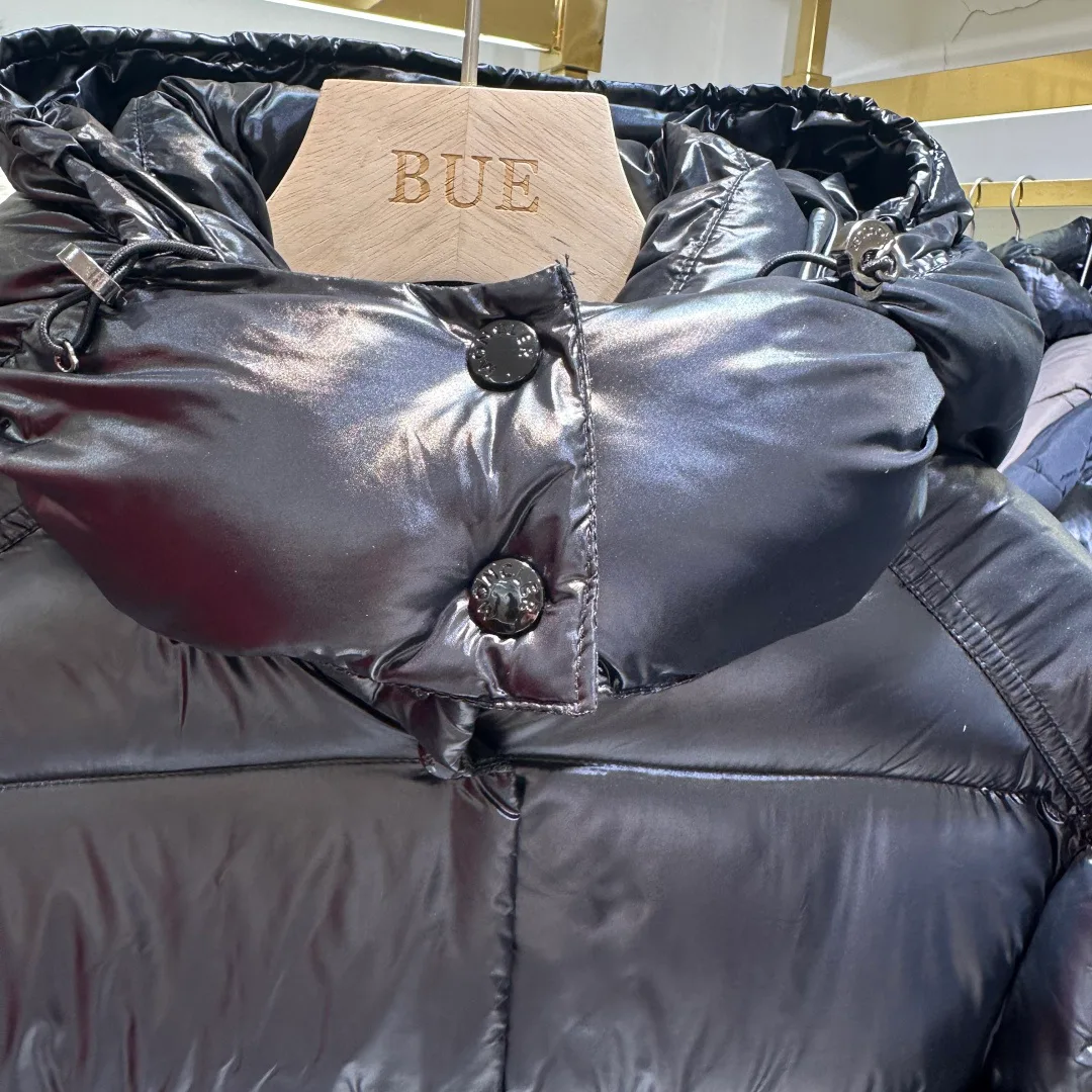 Куртки И Пуховики Женские Moncler 19323600