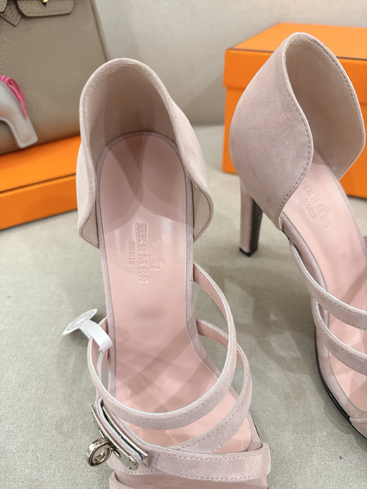 Босоножки Женские Hermes 10847634