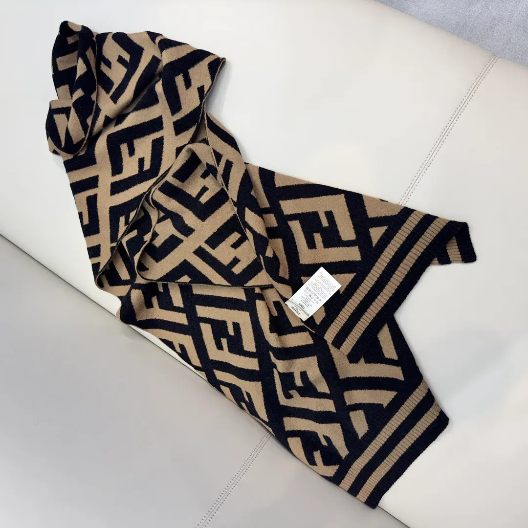 Шарфы Fendi 3219