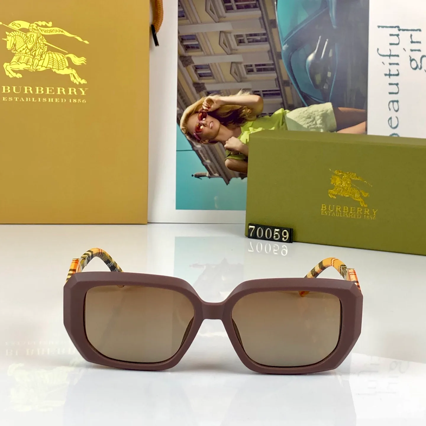 Очки Burberry 13135773