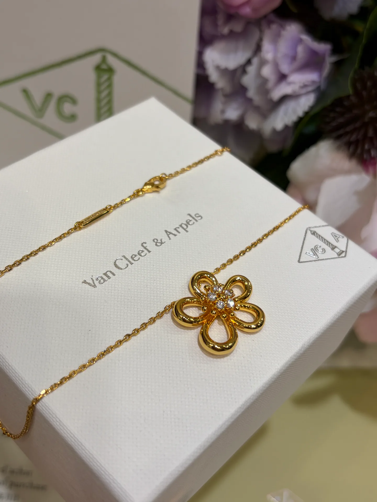 Бижутерия Van Cleef & Arpels 5096706