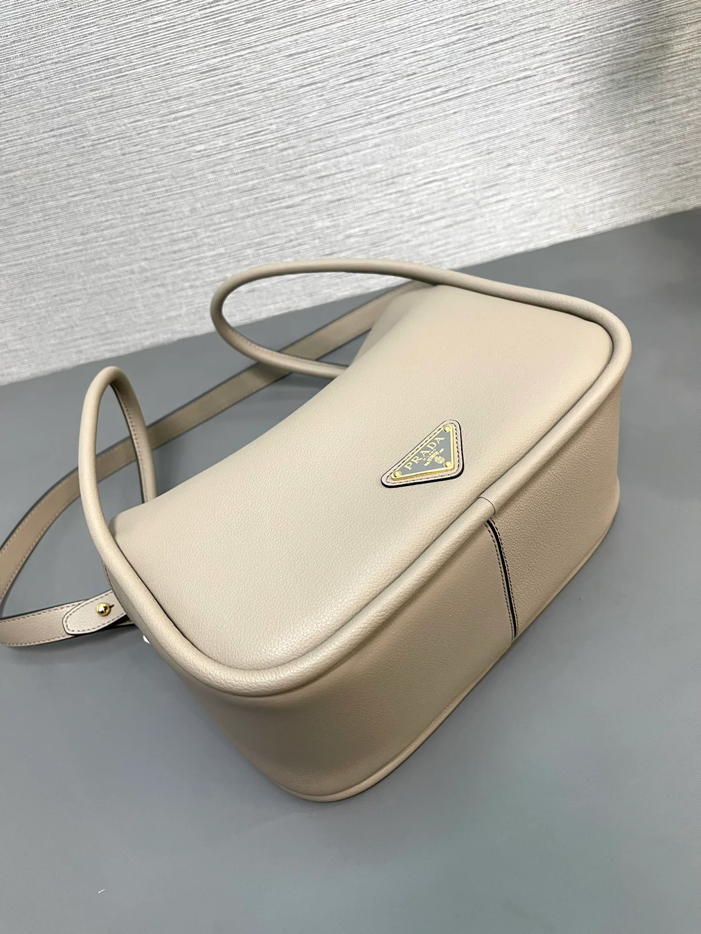 Классические Сумки Женские Prada 7920