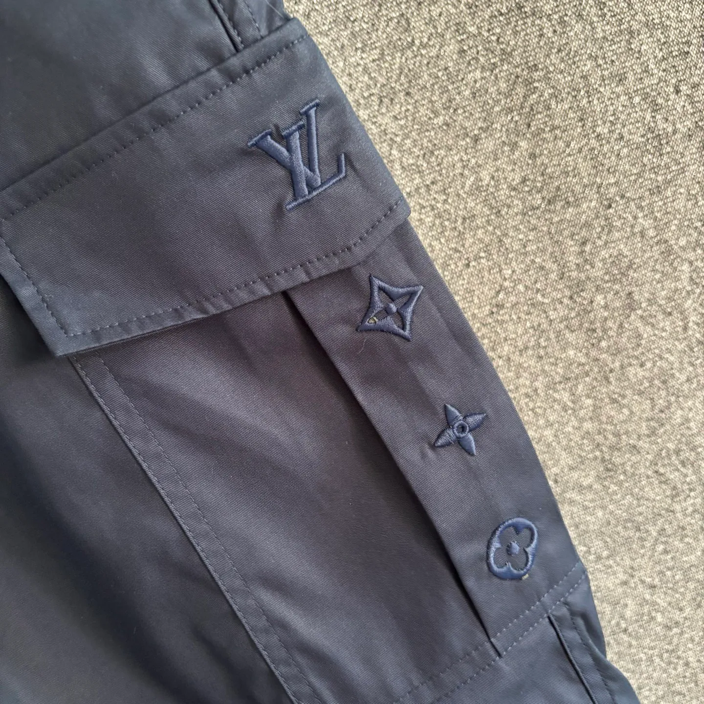 Шорты Женские Louis Vuitton 12696051