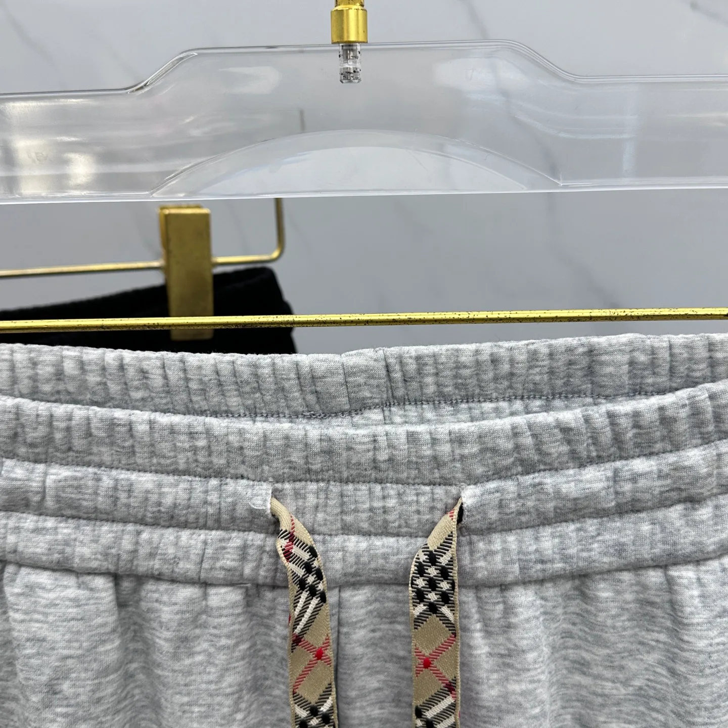 Брюки Мужские Burberry 18246684