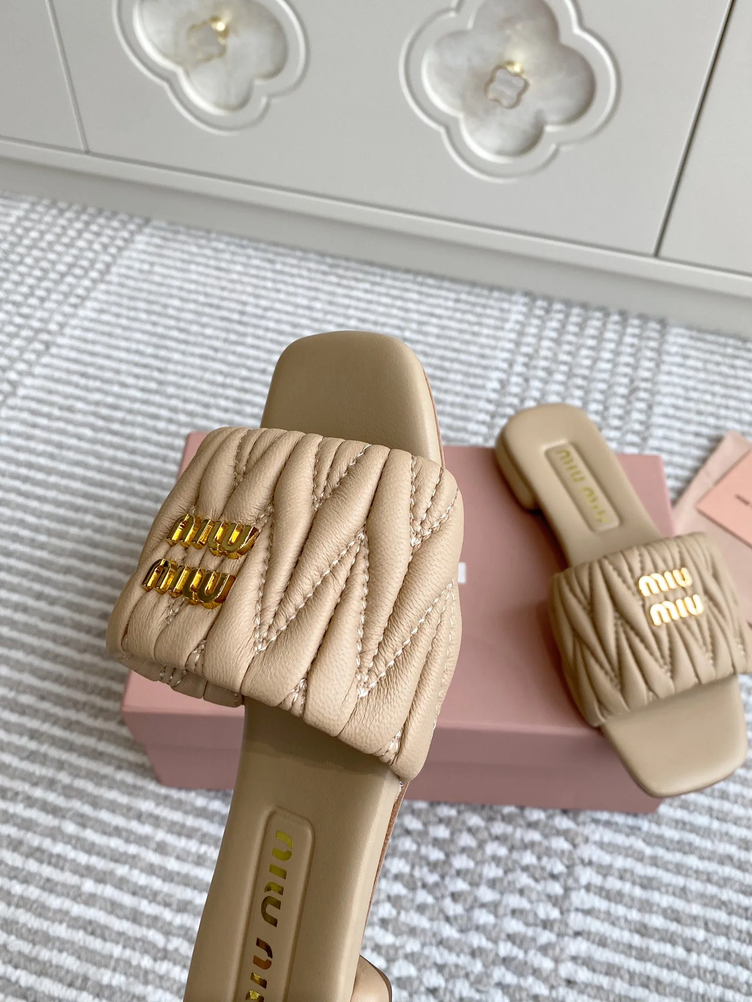 Шлепанцы Женские Miu Miu 11701940
