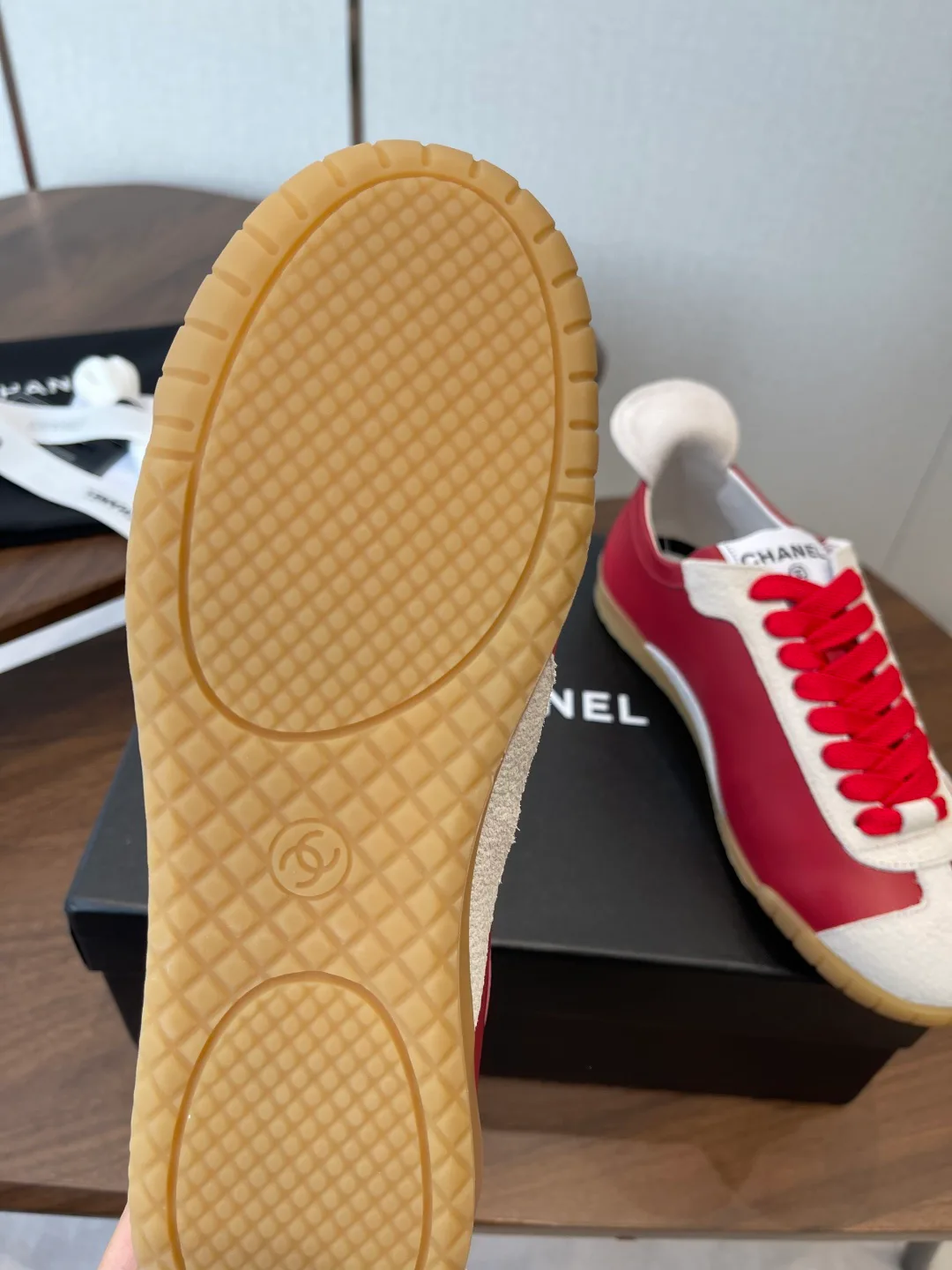 Кроссовки Женские Chanel 11350597