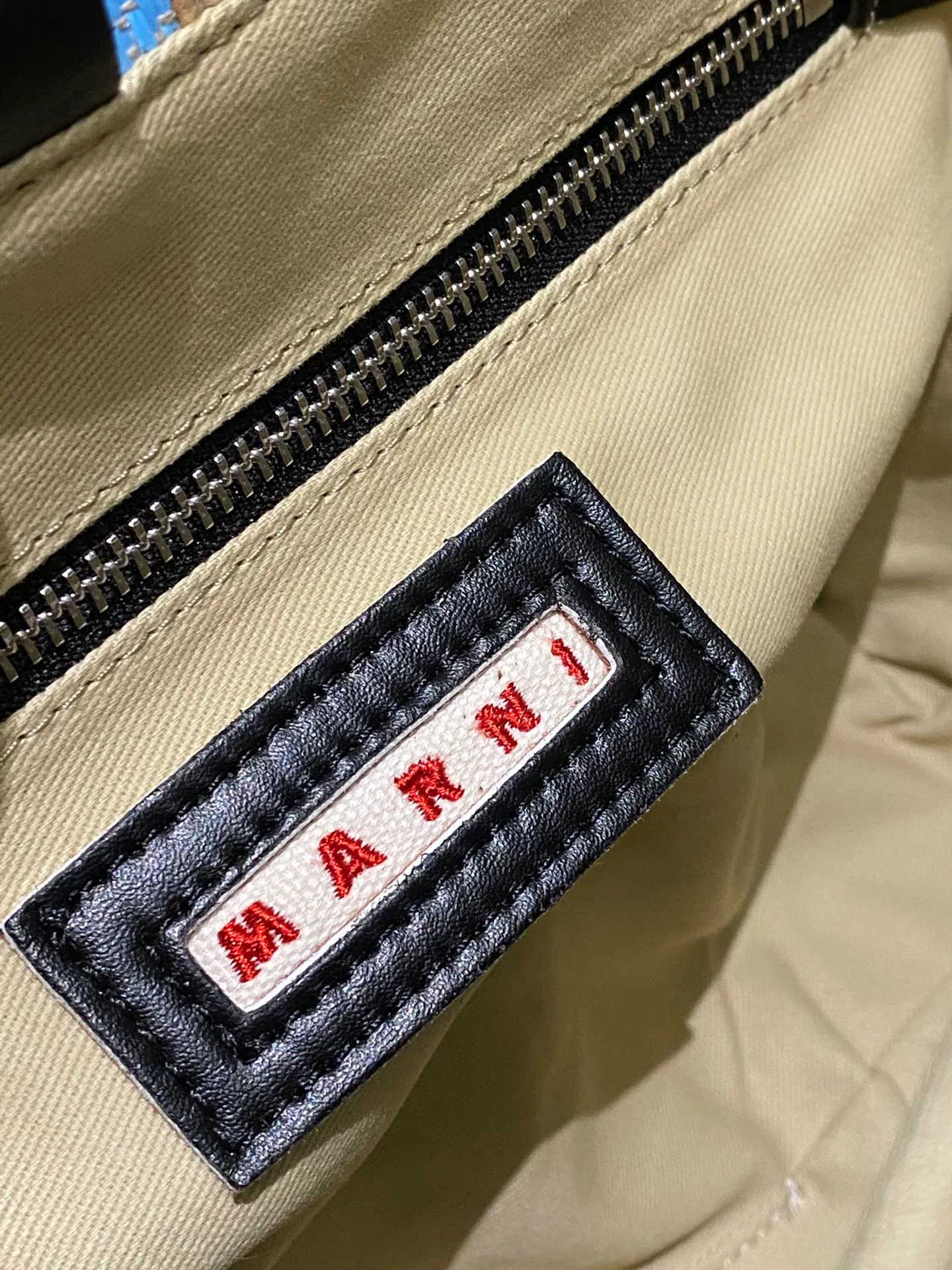 Классические Сумки Женские Marni 11111704