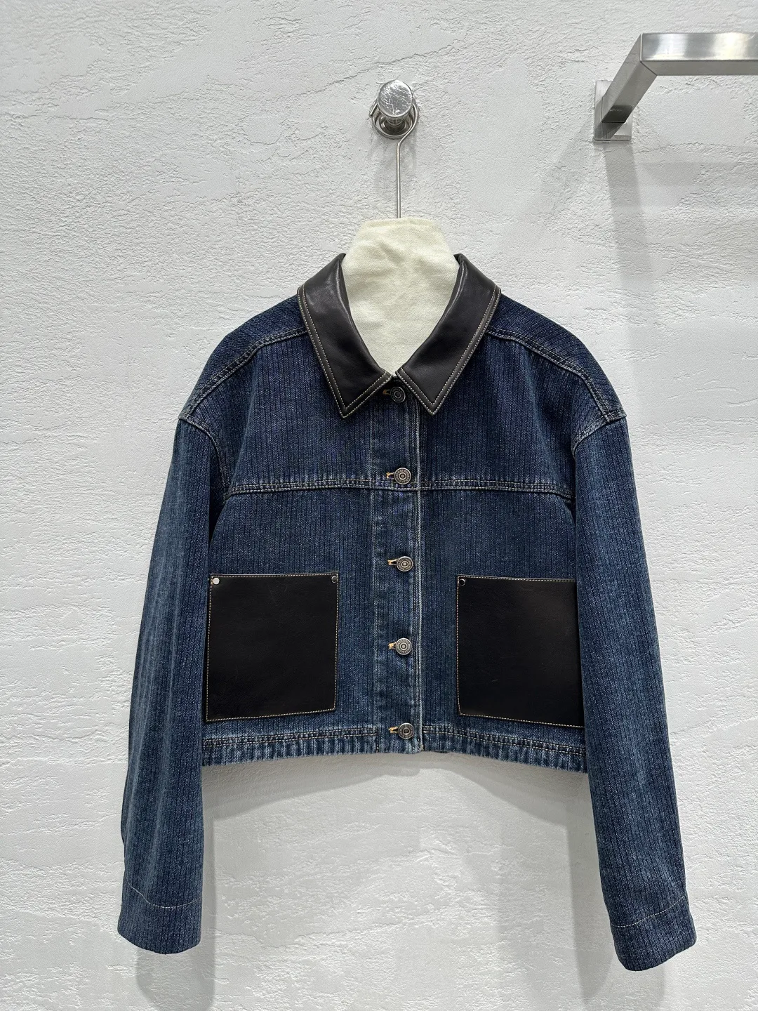 Куртки И Пуховики Женские Prada 10268177