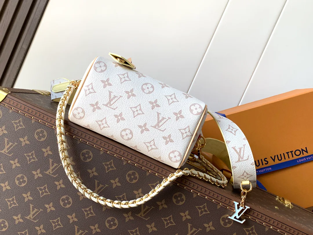 Клатчи Женские Louis Vuitton 11488649