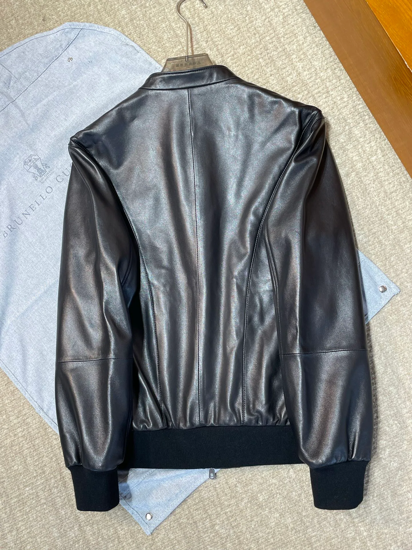 Кожаные Куртки И Дублёнки Женские Brunello Cucinelli 18235915