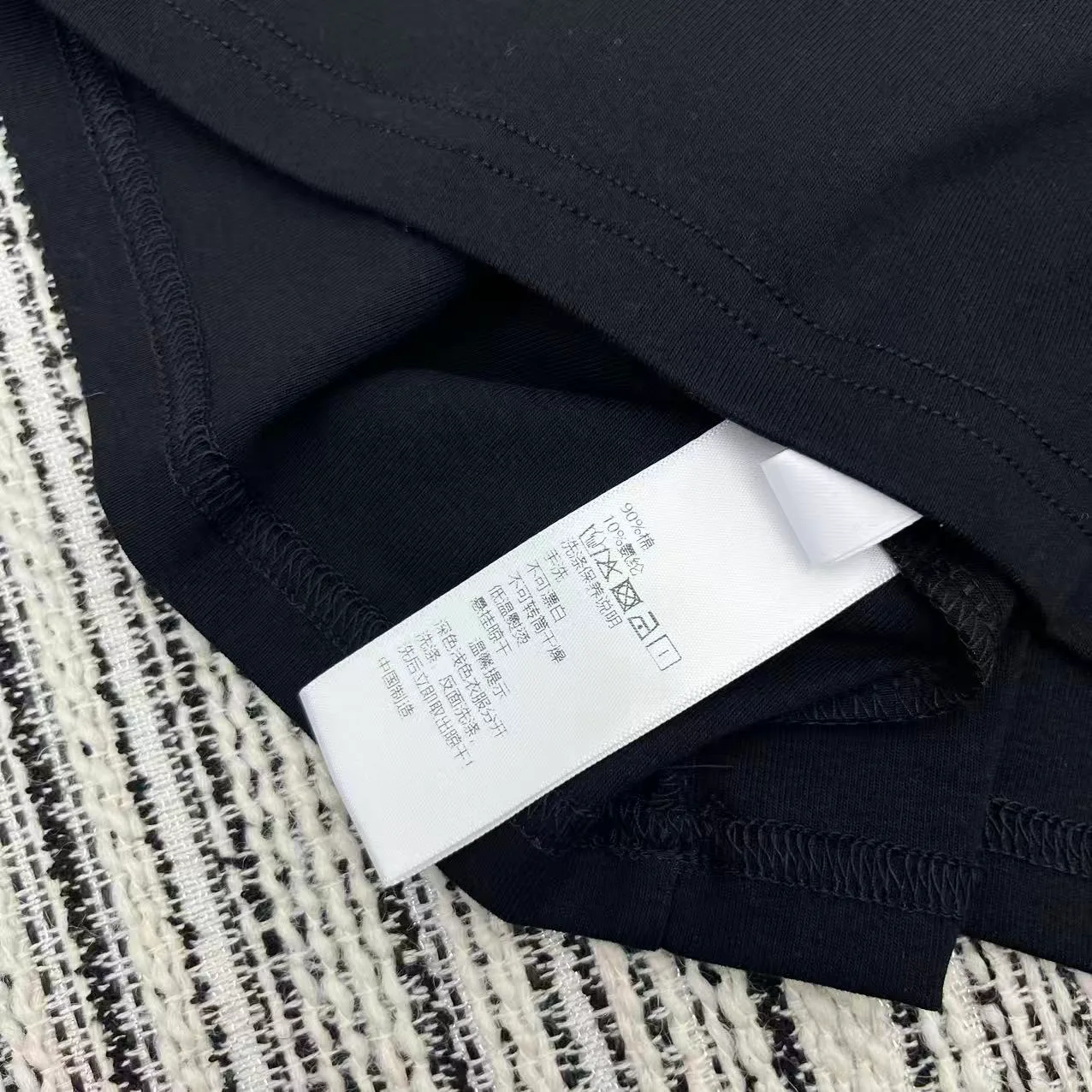 Футболки Женские Chanel 11389578