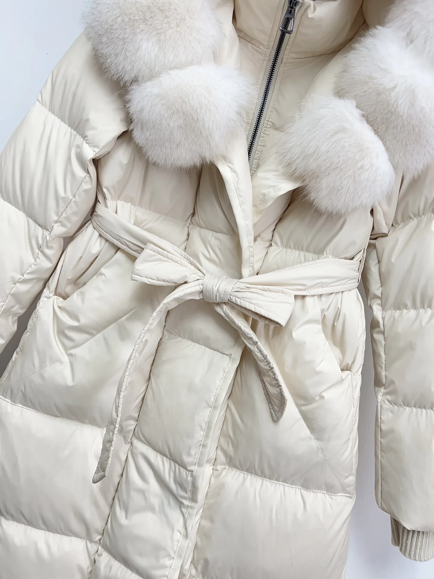 Куртки И Пуховики Женские Max Mara 1634353