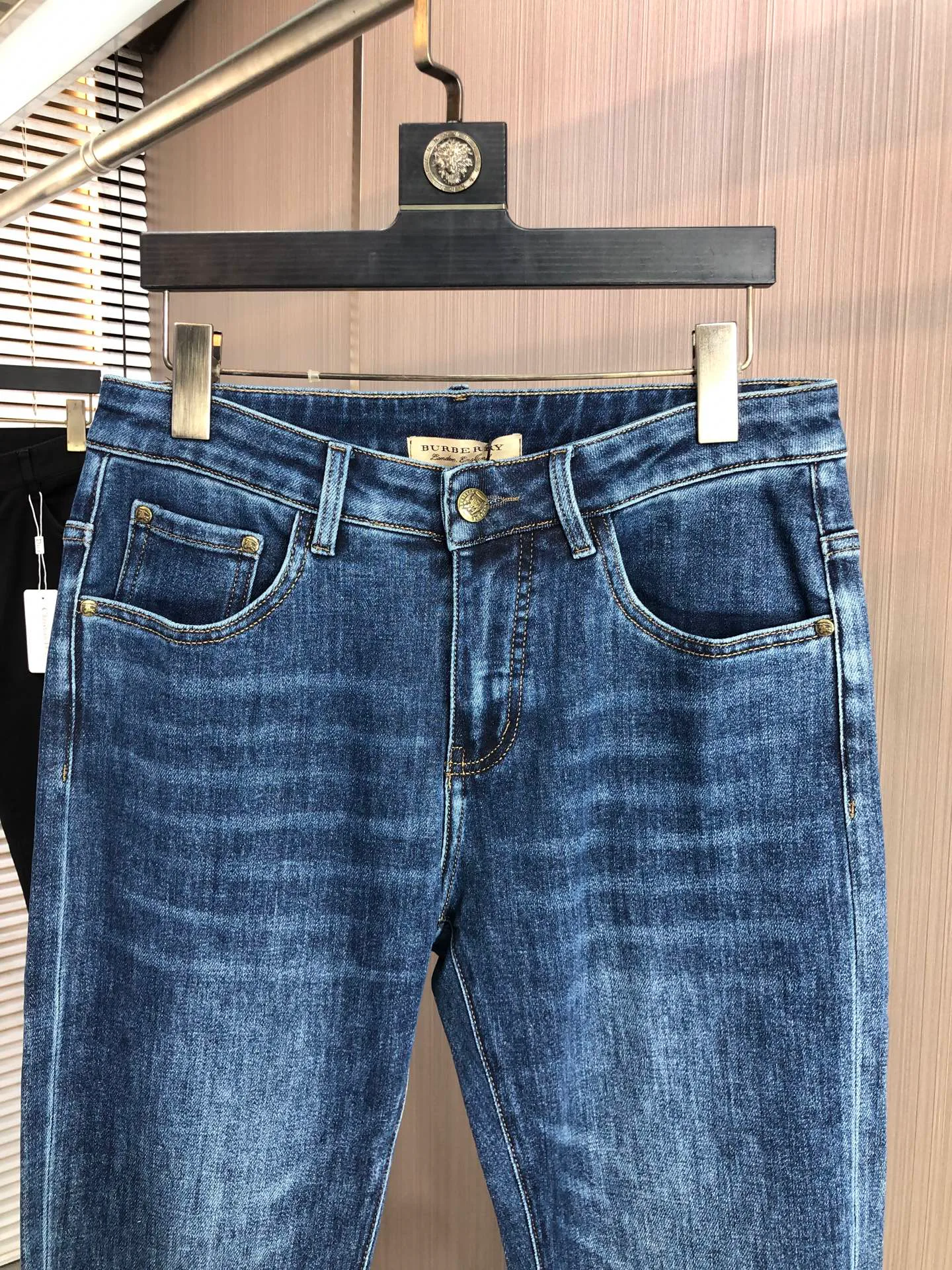 Джинсы Мужские Burberry 6046336
