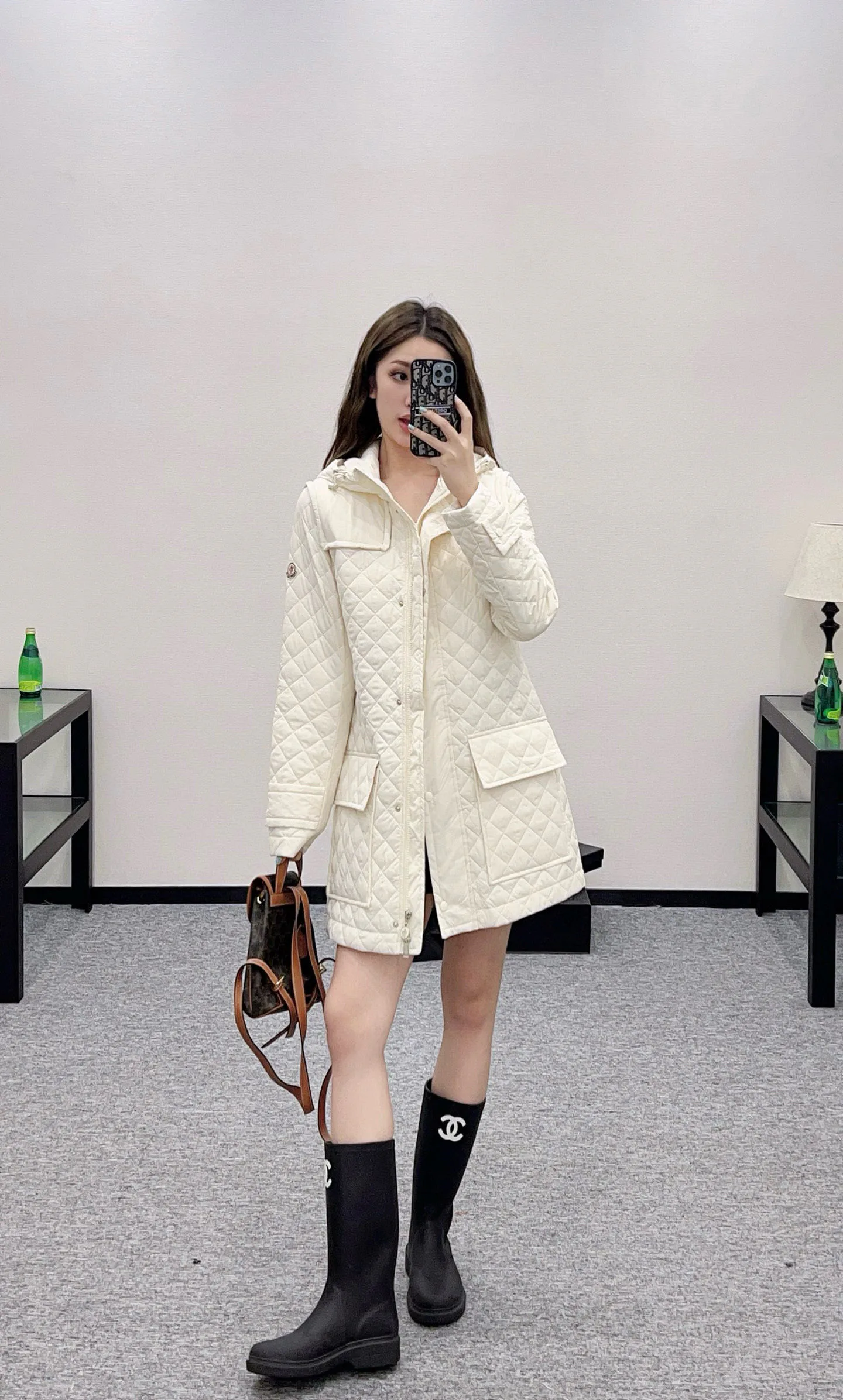 Куртки И Пуховики Женские Moncler 1556503