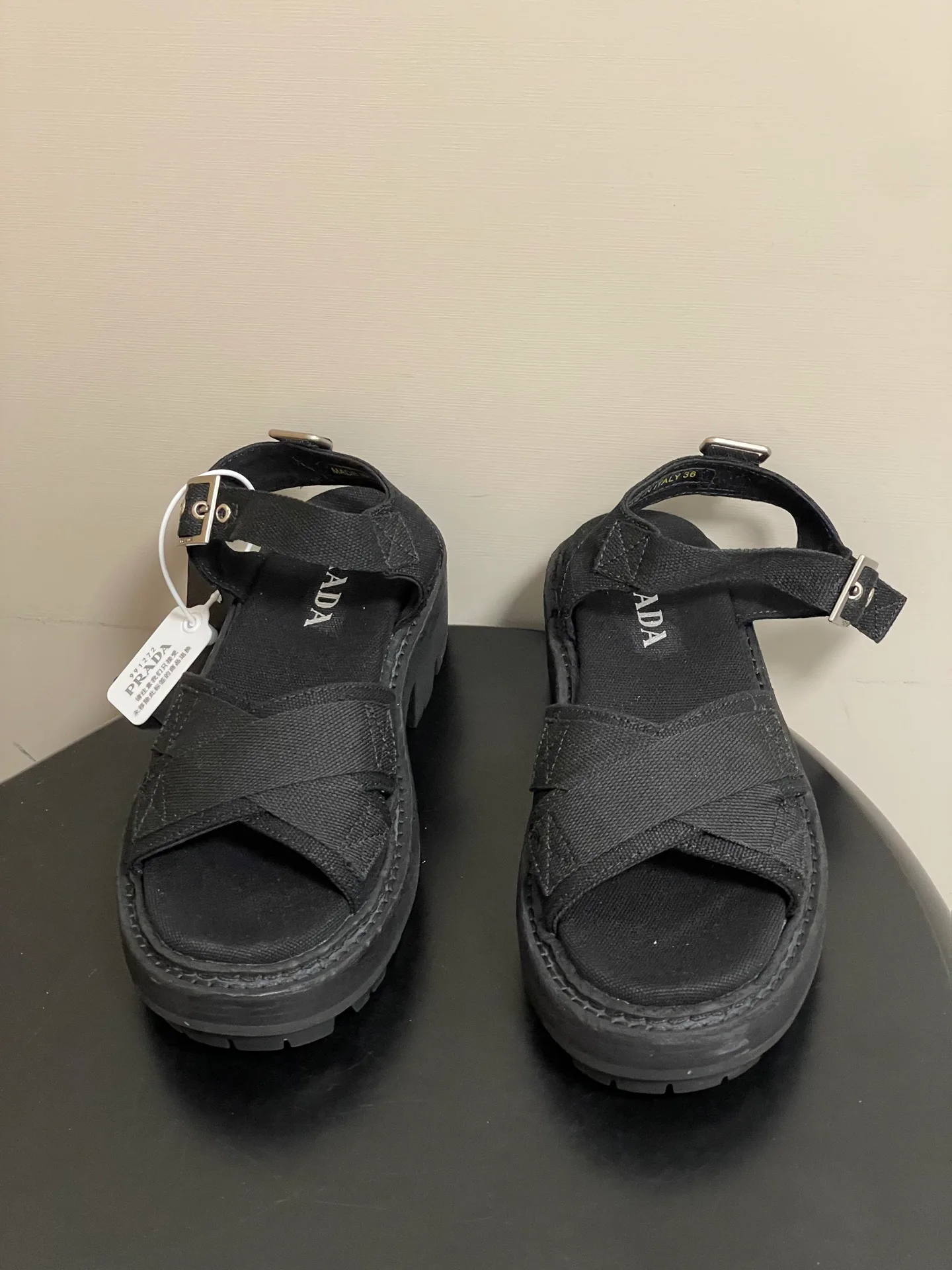 Сандалии Женские Prada 10993981