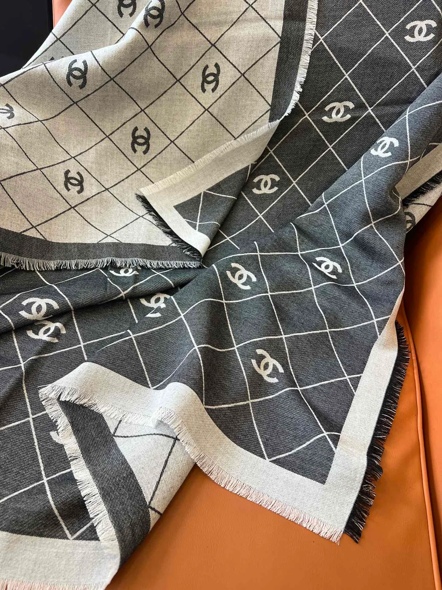 Шарфы Chanel 124073