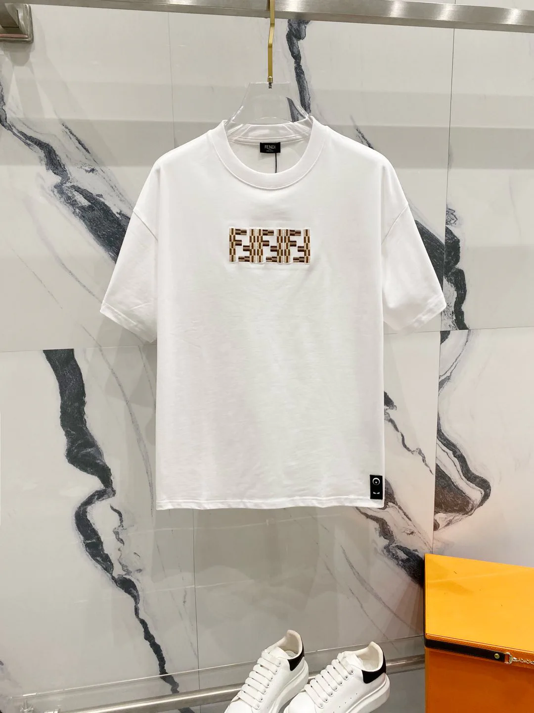 Футболки Женские Fendi 14400