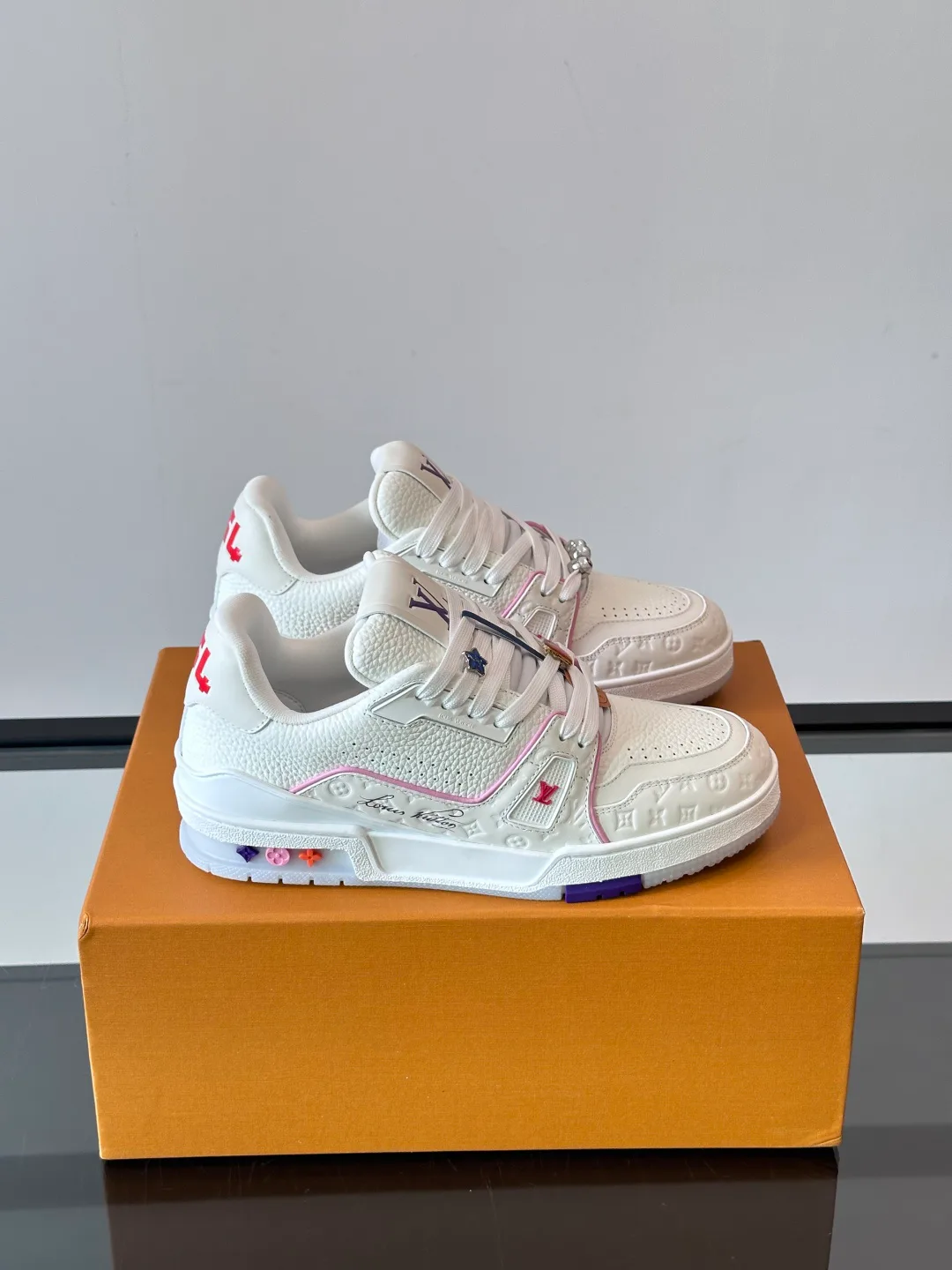 Кроссовки Мужские Louis Vuitton 13182428