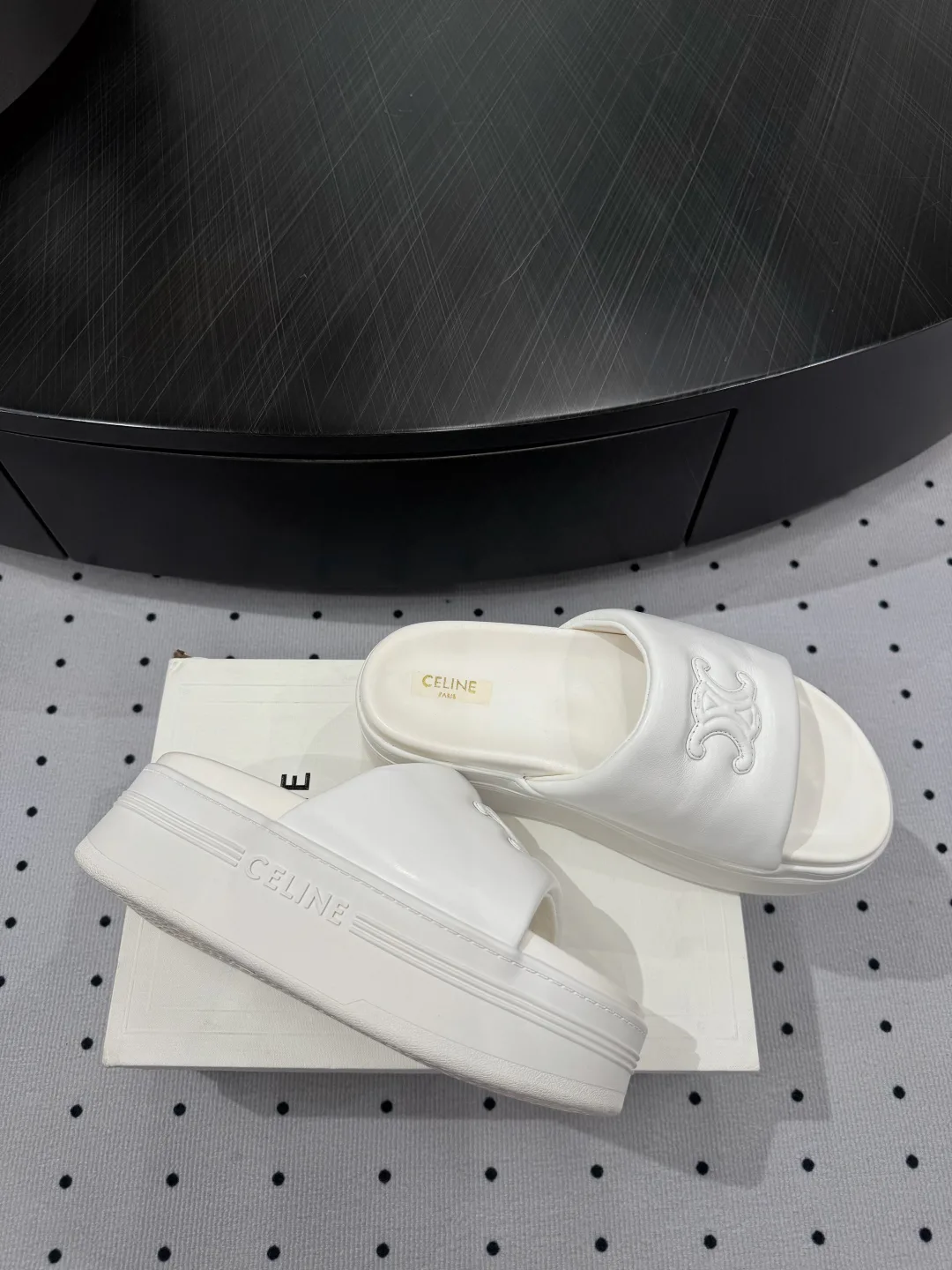 Шлепанцы Женские Celine 192904