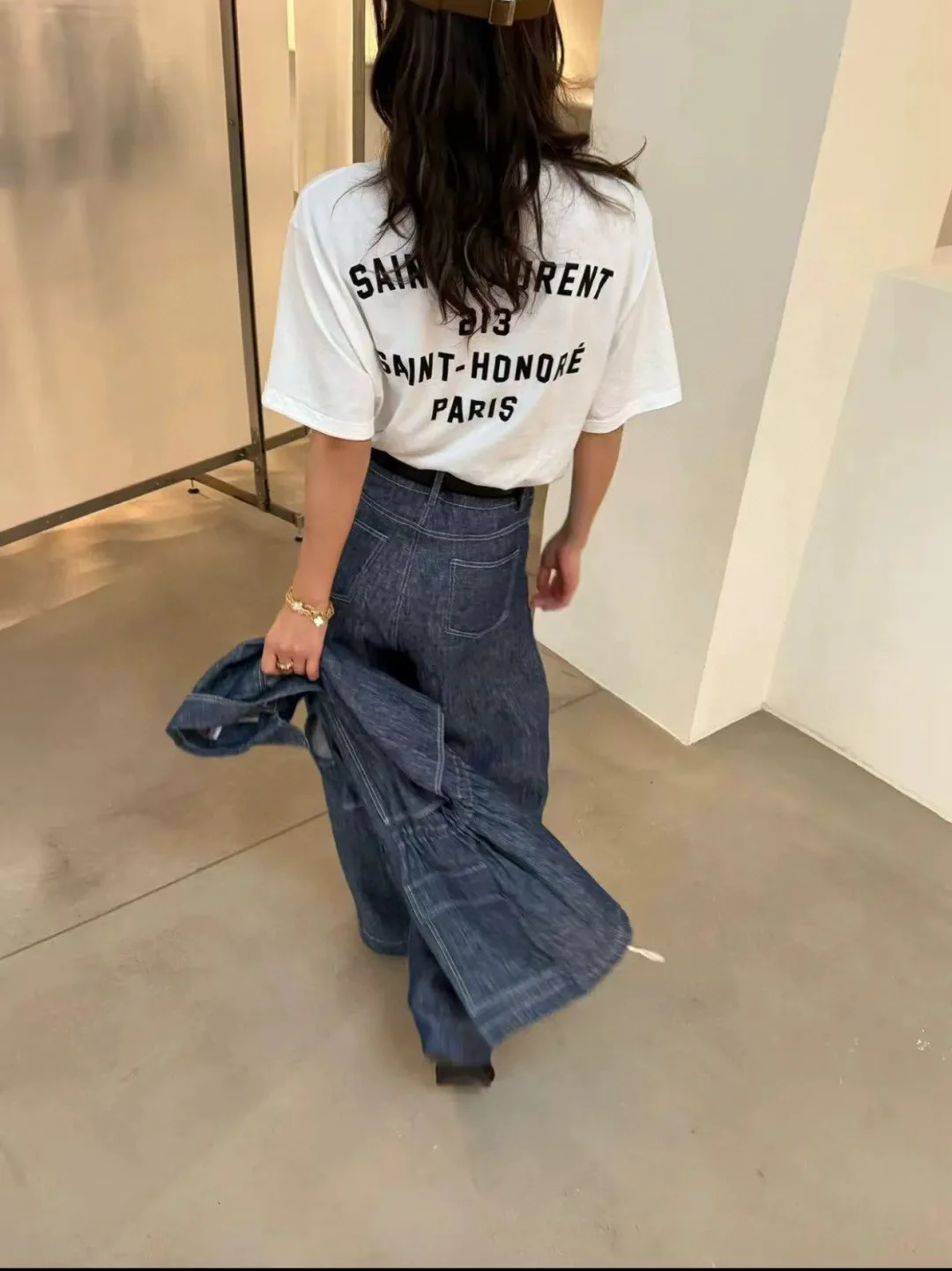 Футболки Женские Saint Laurent 17153005