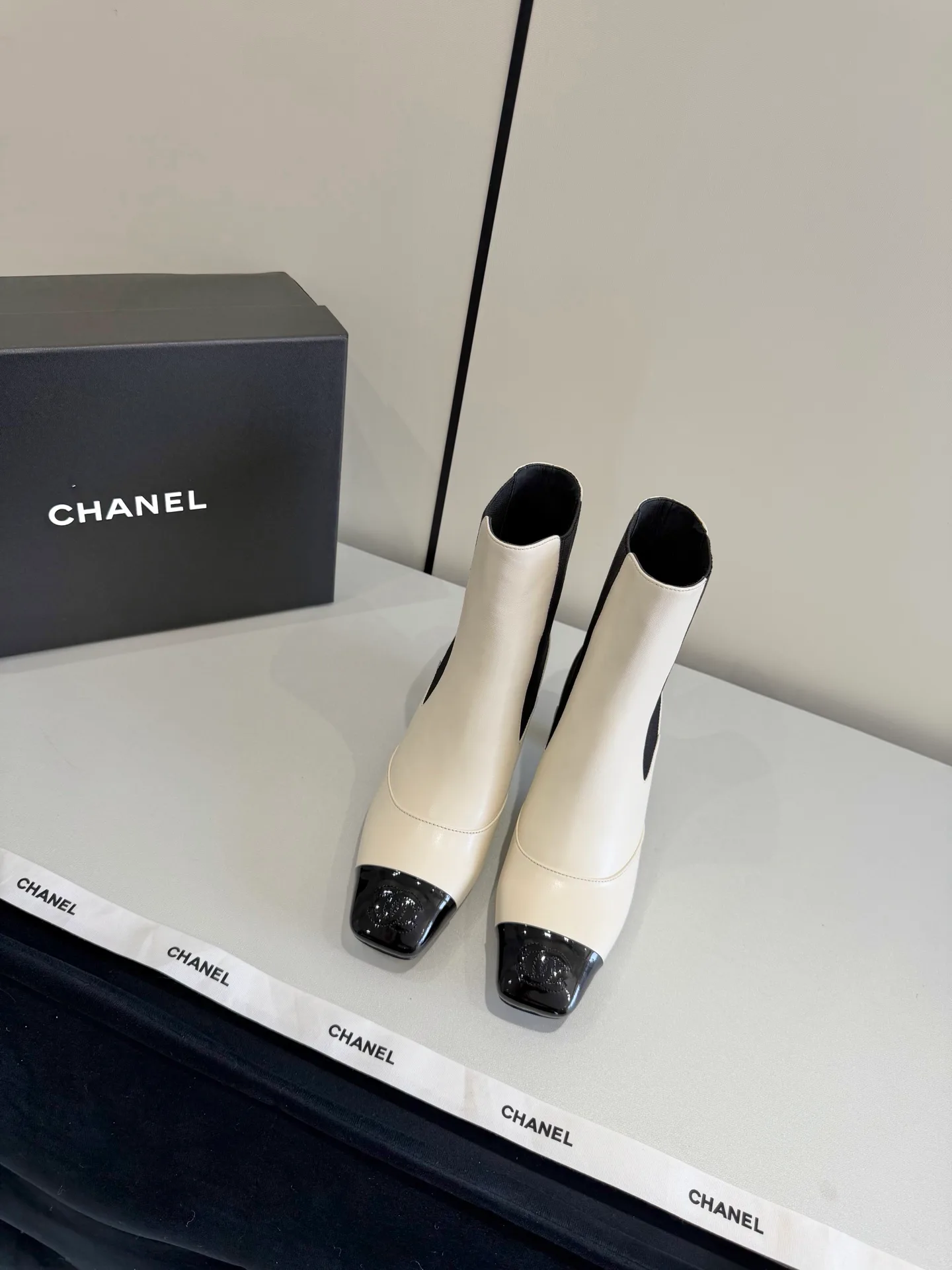 Ботильоны Женские Chanel 18268426