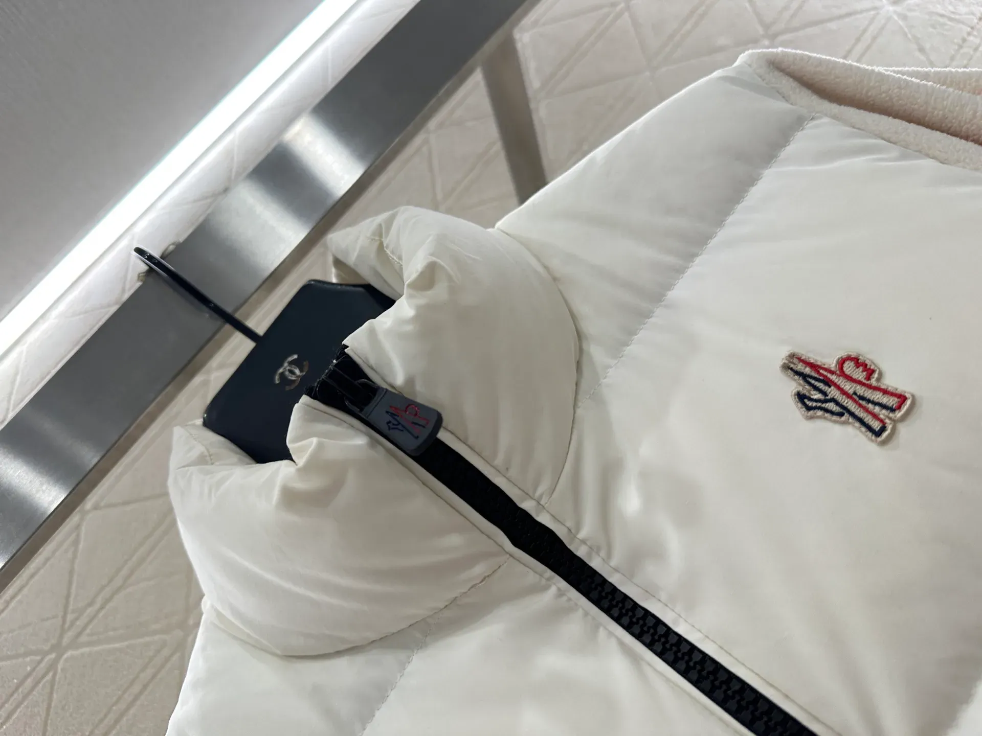 Куртки И Пуховики Женские Moncler 172533