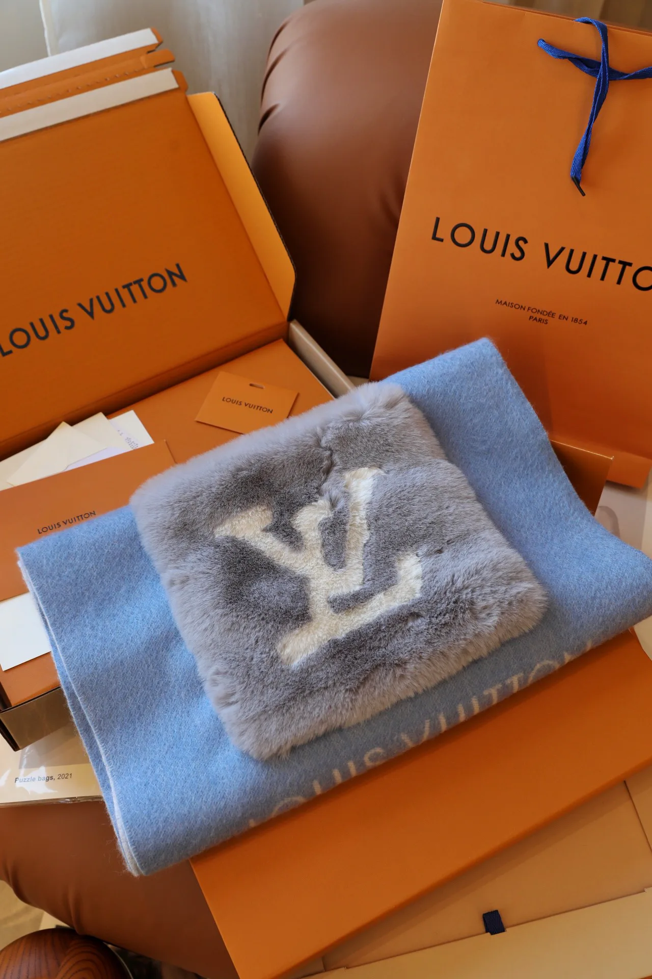 Шарфы Louis Vuitton 11654296