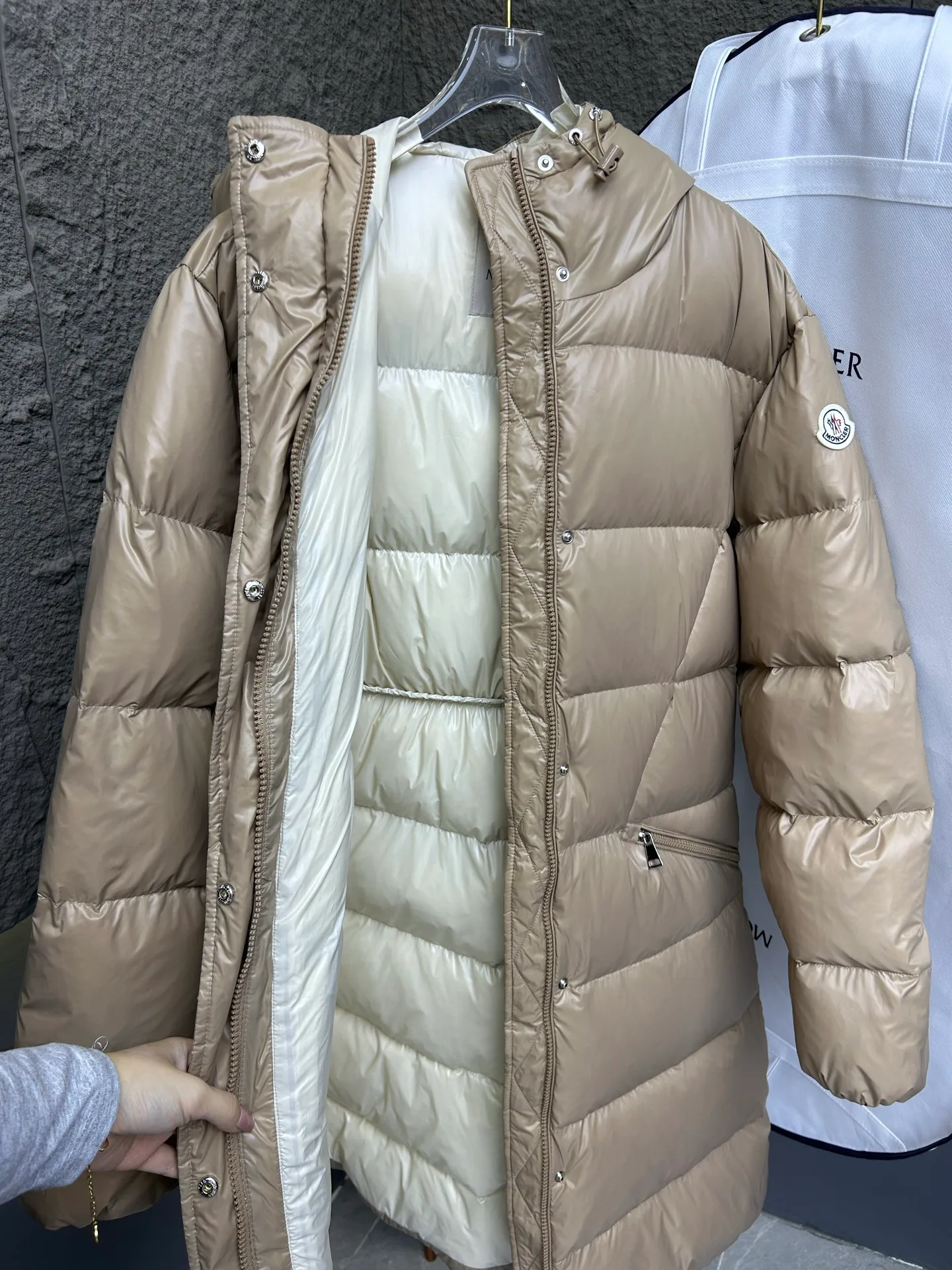 Пуховики Женские Moncler 253207