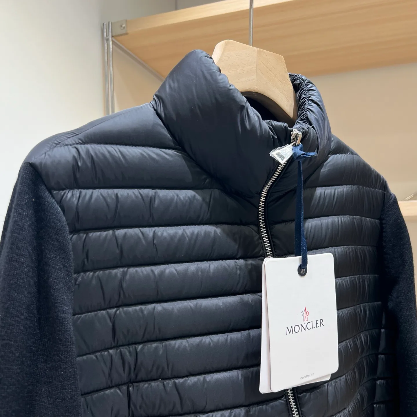 Куртки И Пуховики Женские Moncler 18043620