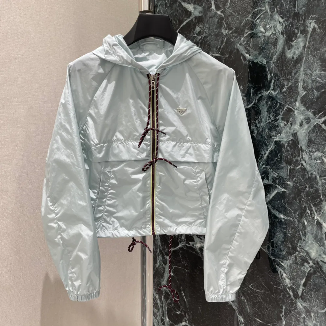 Куртки И Пуховики Мужские Prada 13559149