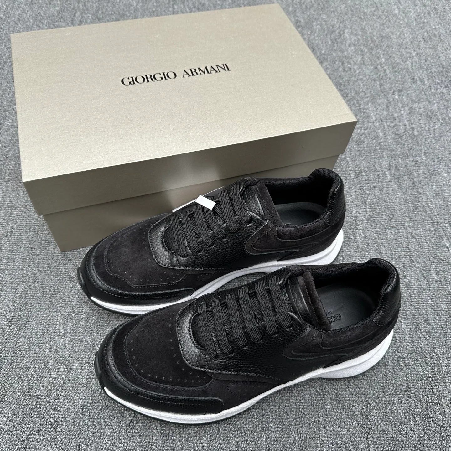 Кроссовки Мужские Giorgio Armani 186653