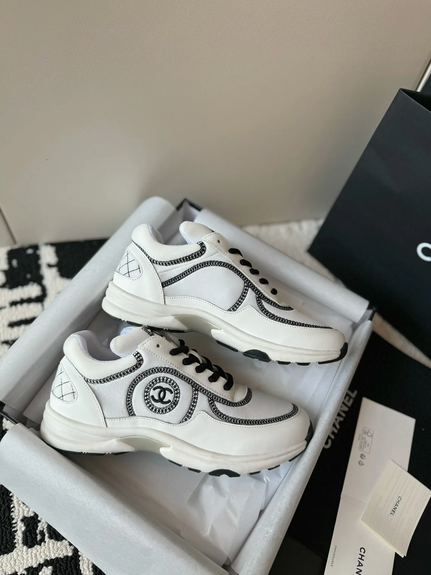 Кроссовки Женские Chanel 17575