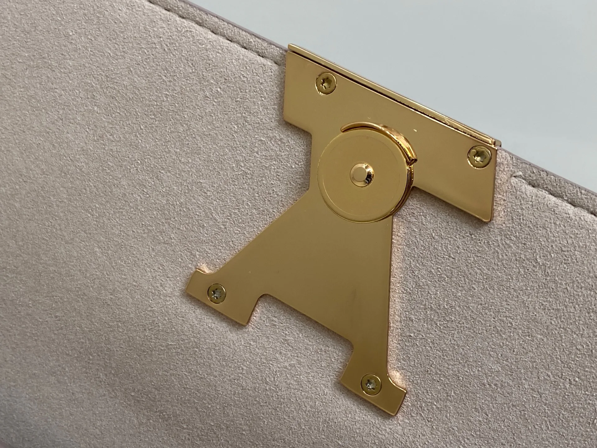 Сумки На Ремне Женские Louis Vuitton 10974