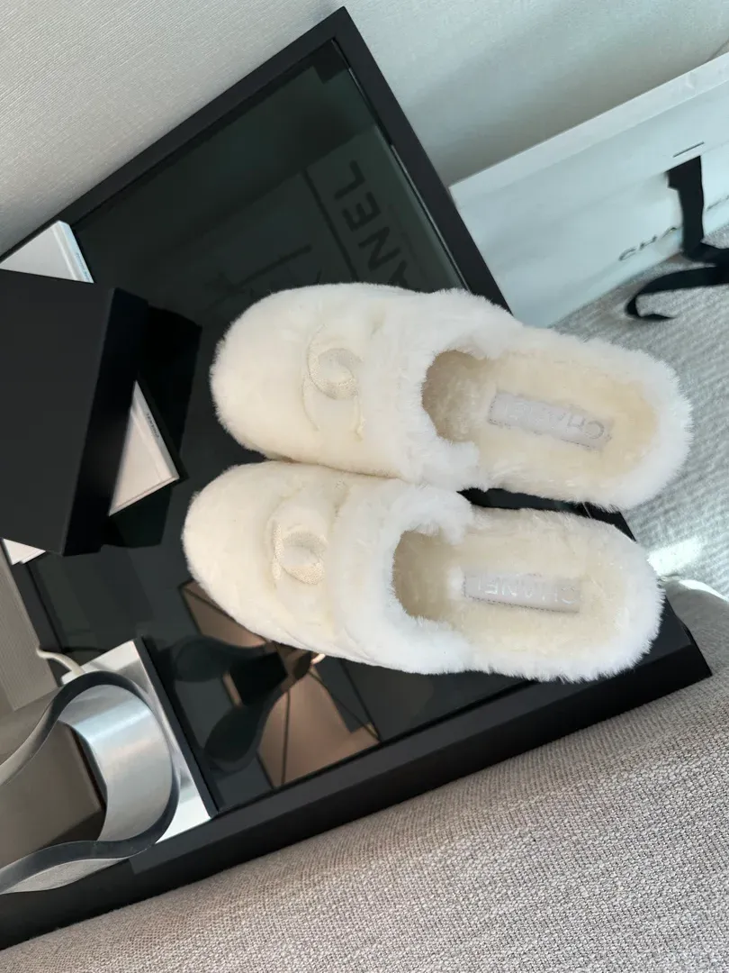 Тапочки Женские Chanel 386575