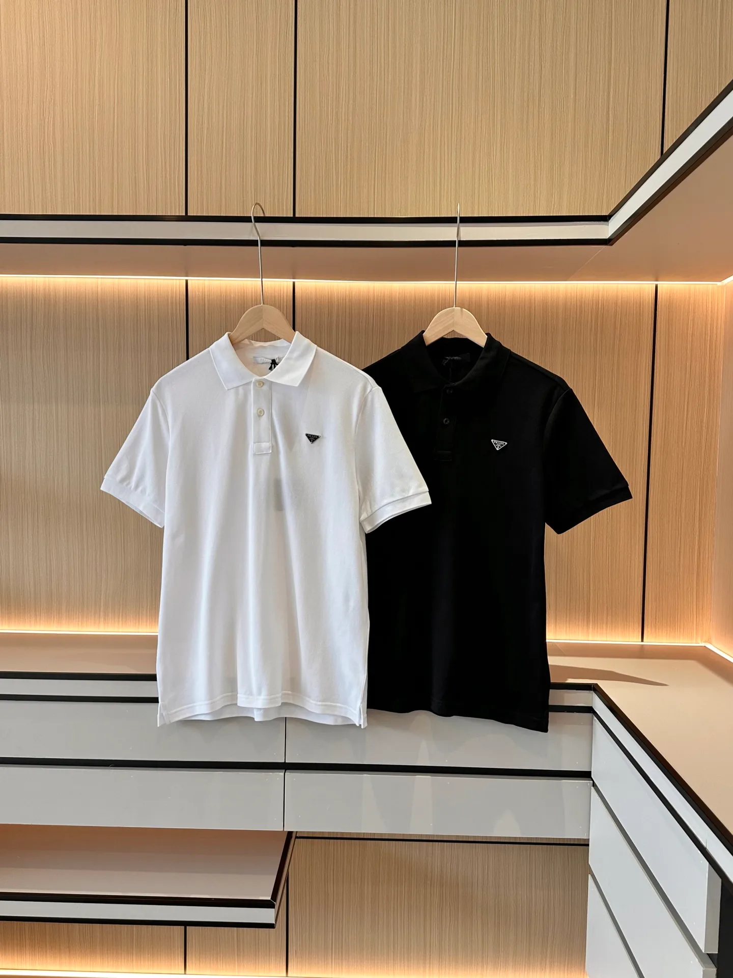 Рубашки Женские Prada 11581338