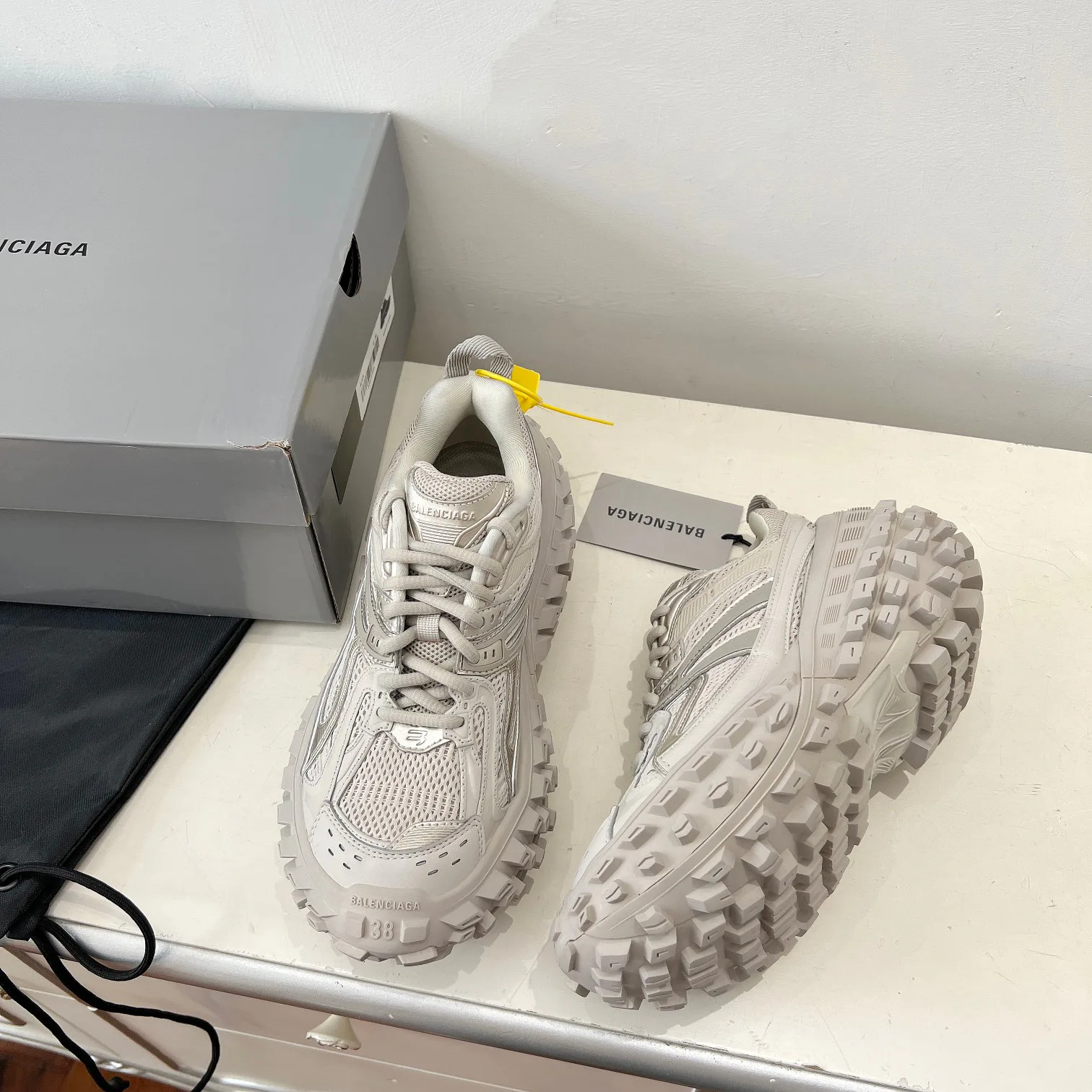 Кроссовки Женские Balenciaga 6428062