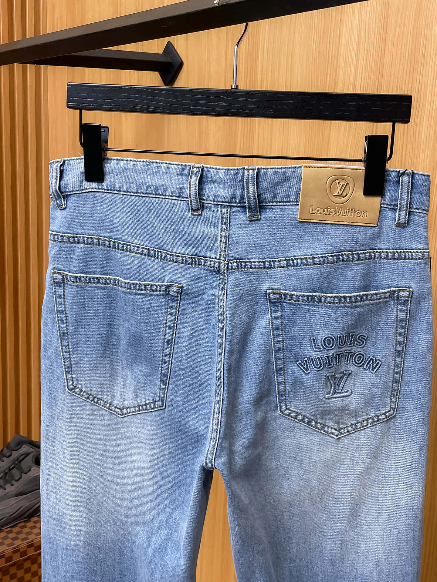 Джинсы Женские Louis Vuitton 13479605