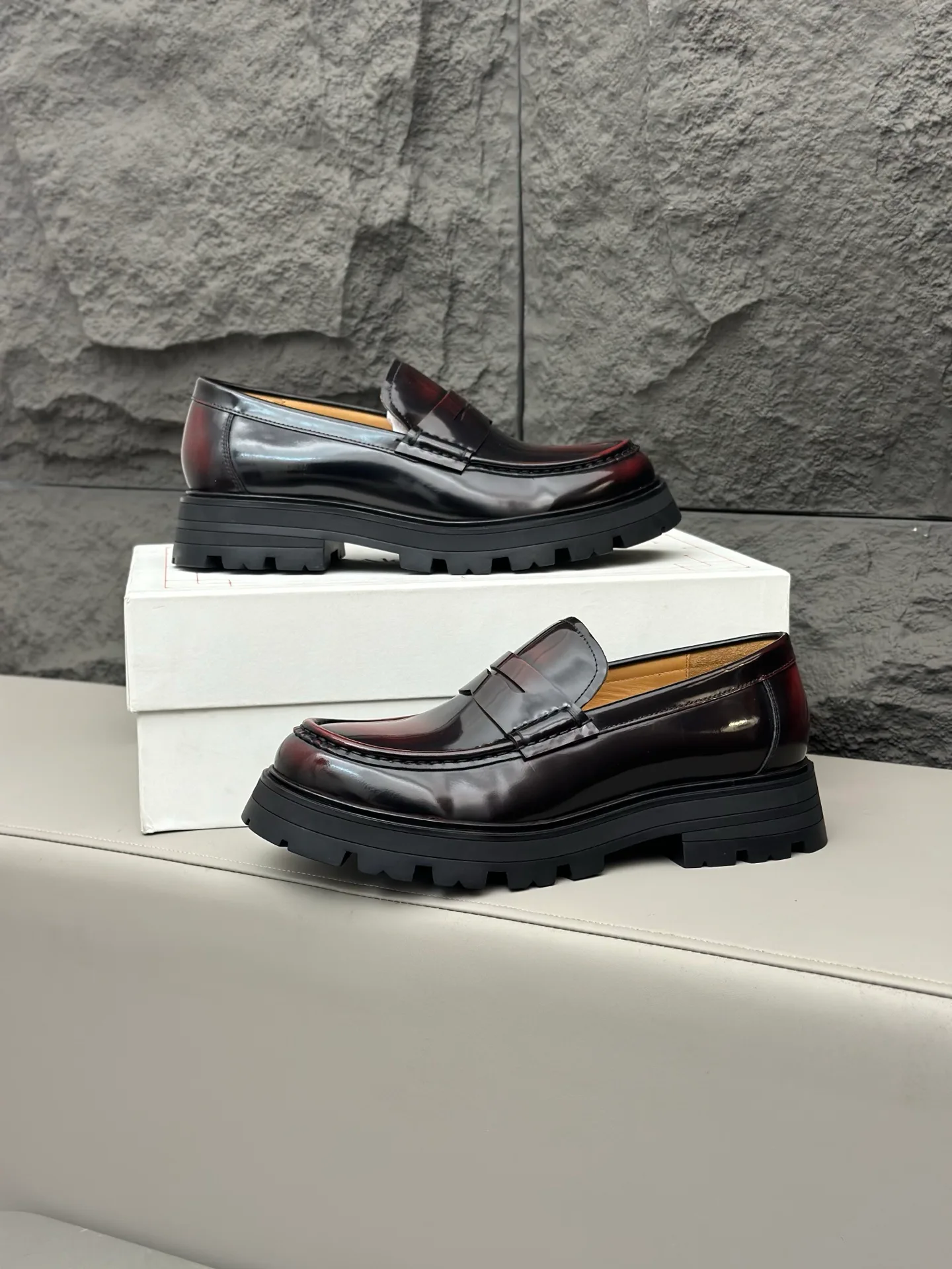 Лоферы И Туфли Мужские Alexander Mcqueen 25175