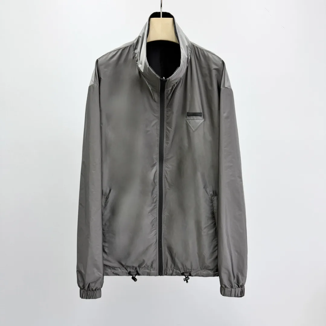 Куртки И Пуховики Мужские Prada 11454407