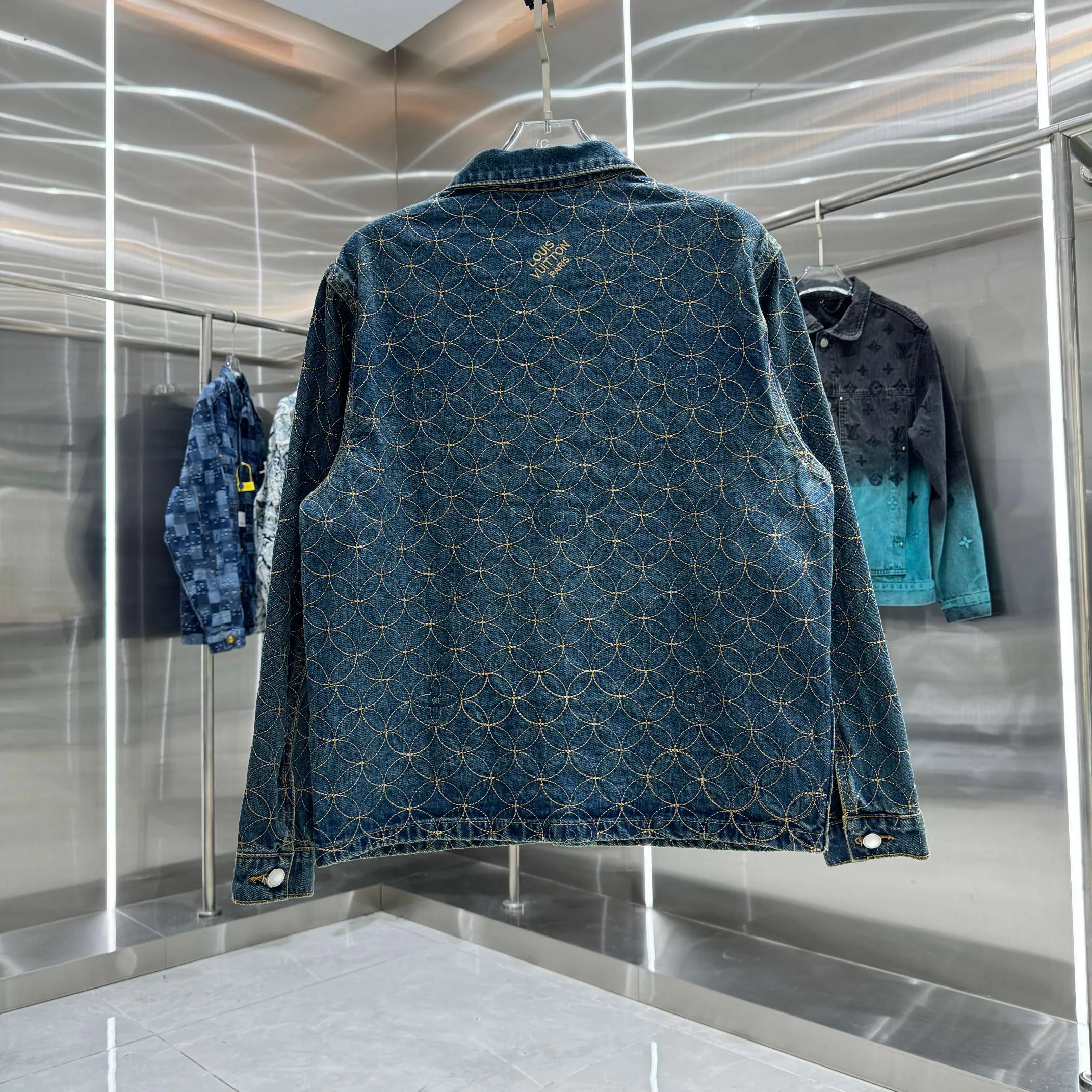 Куртки И Пуховики Мужские Louis Vuitton 861938