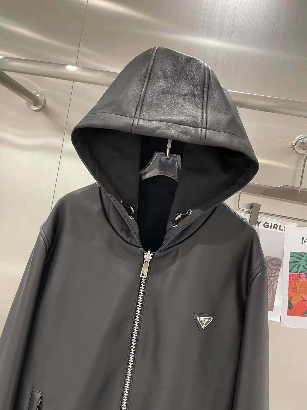 Кожаные Куртки И Дублёнки Женские Prada 13186440