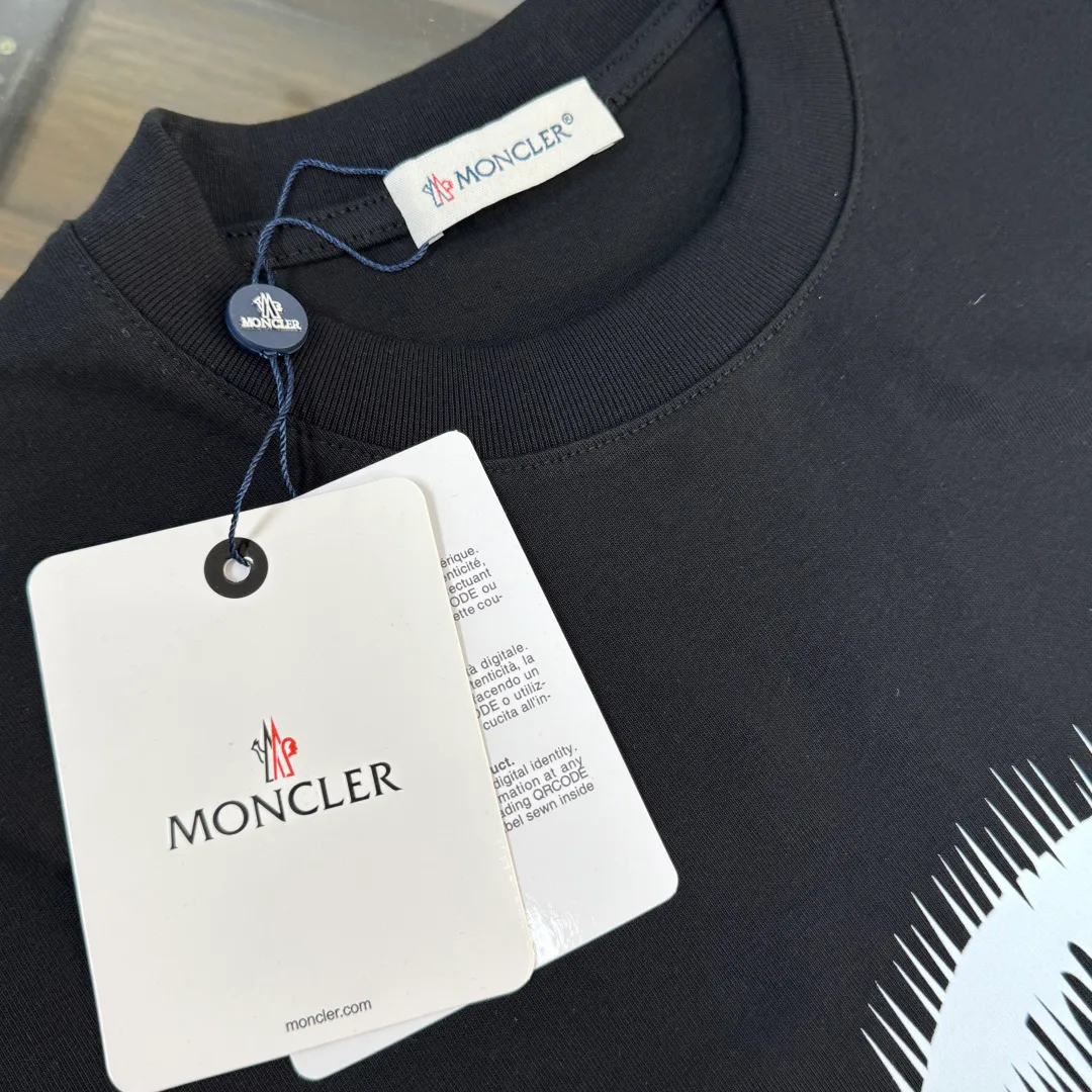 Футболки Женские Moncler 10292138