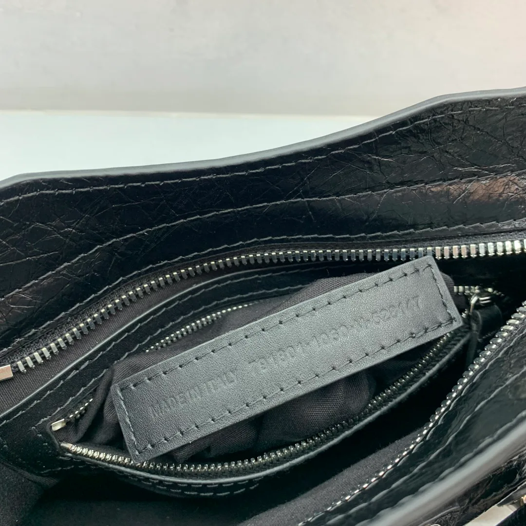 Классические Сумки Женские Balenciaga 13363947