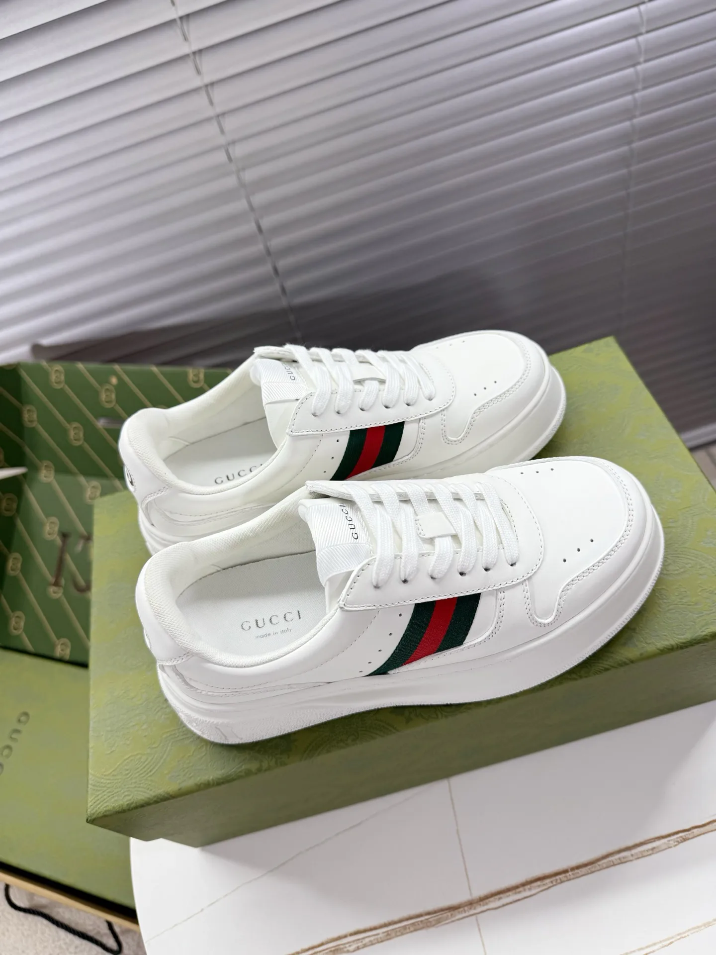 Кеды Женские Gucci 13287301